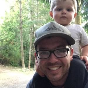 Meet your Posher, Derek